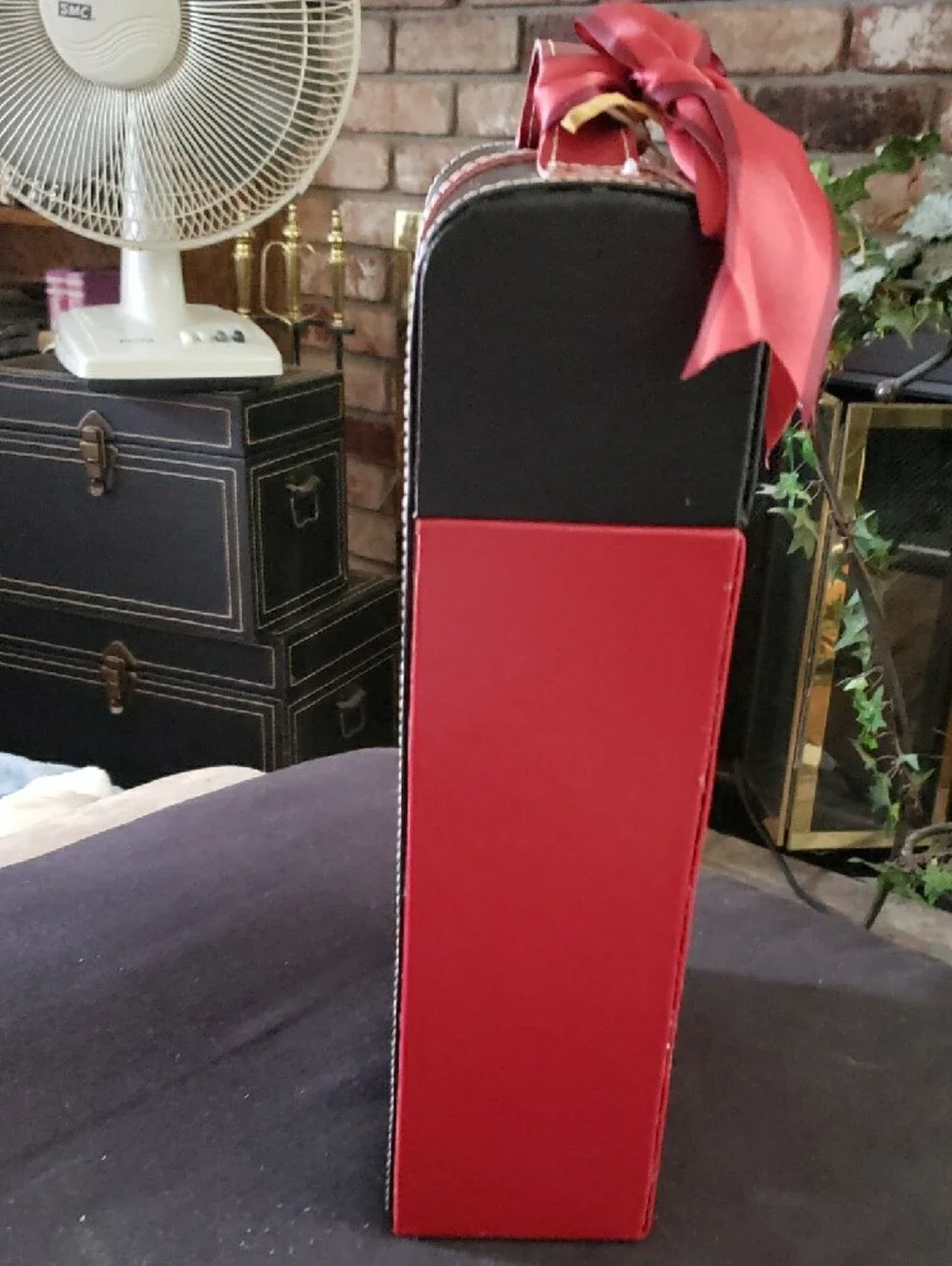 Two-Tone Red and Black Leatherette Wine Bottle Carrier Bag for Two Bottles.